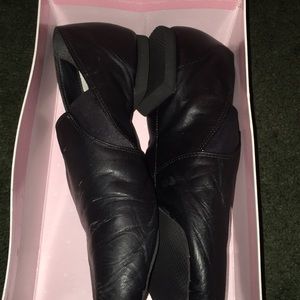 Black leather jazz shoes